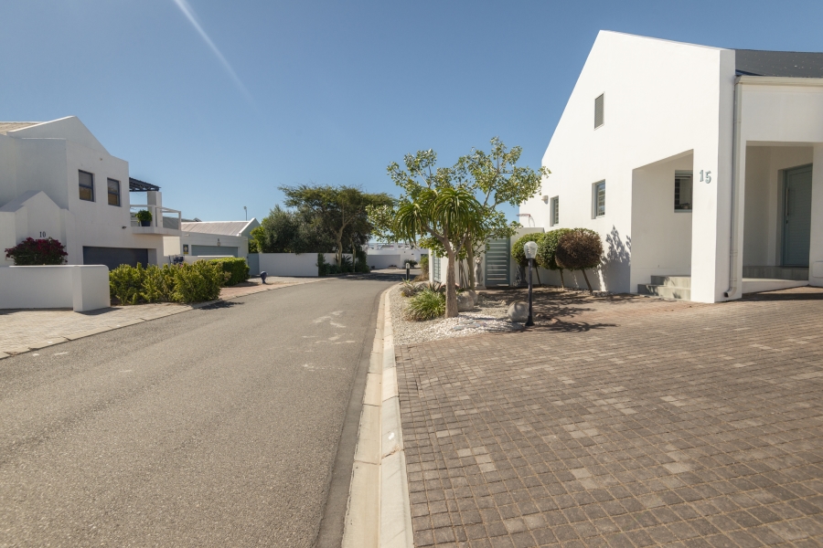 3 Bedroom Property for Sale in Blue Lagoon Western Cape